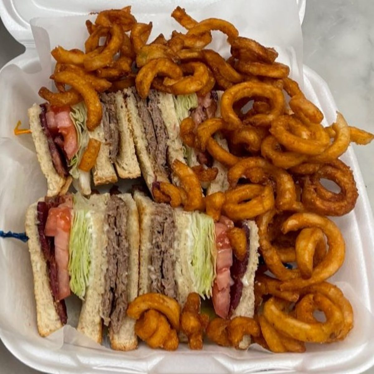 Hamburger Club Sandwich
